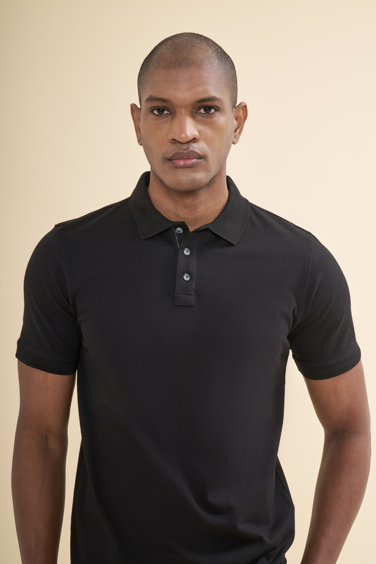 Siyah Polo Yaka Tişört
